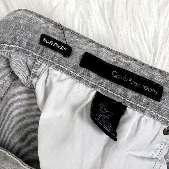 Calvin Klein Mens 36 Gray Distressed Faded Relaxed Straight Jeans Denim - Picture 7 of 13